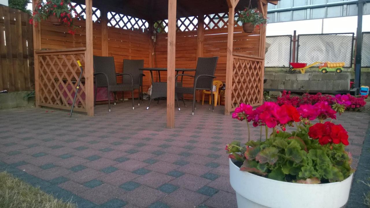 Pokoje Goscinne Wejherowo Esterno foto